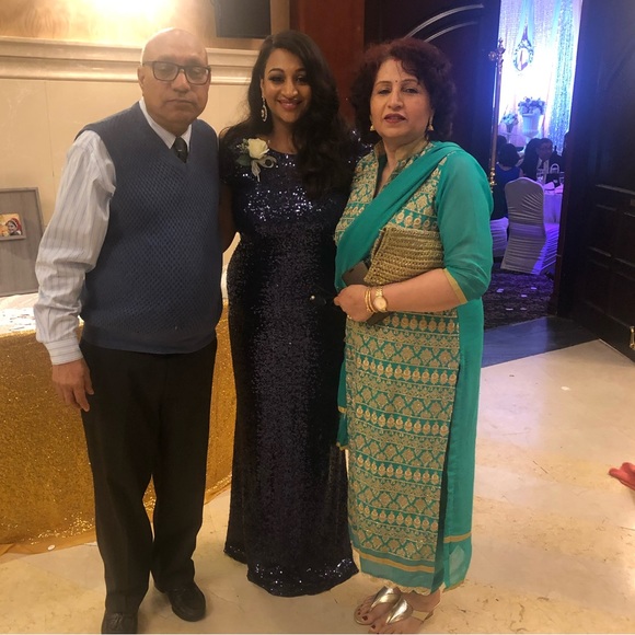 Badgley Mischka long Navy Blue Sequin Gown size 16 - Picture 4 of 4